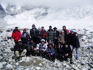 Sponsoring Jenny and Phil Larby trekking to Everest Base Camp in aid of Lakshmi Ashram North Iindian School